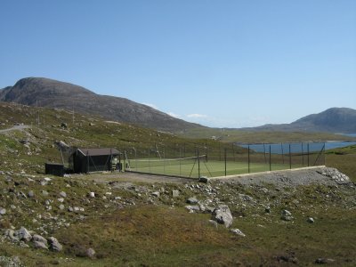 A tennis court in the middle of nowhere (closed on Sundays)
