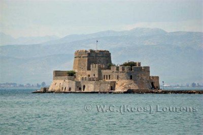 fortress on Bourtzi island /
vesting op Bourtzi eiland 
Nafplio