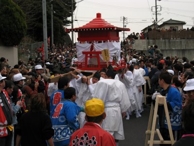 Transporting the kami