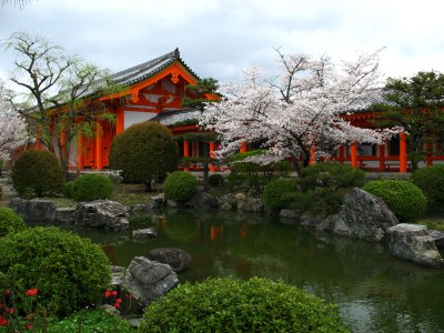 Inari shrine at Sanjusangen-dō