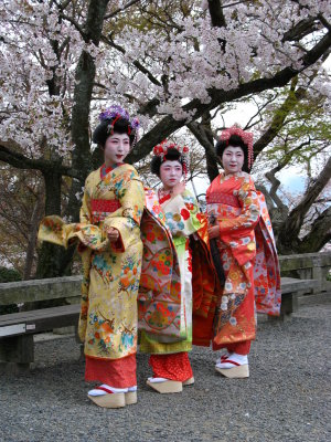 Dressing up at Kiyomizu-dera