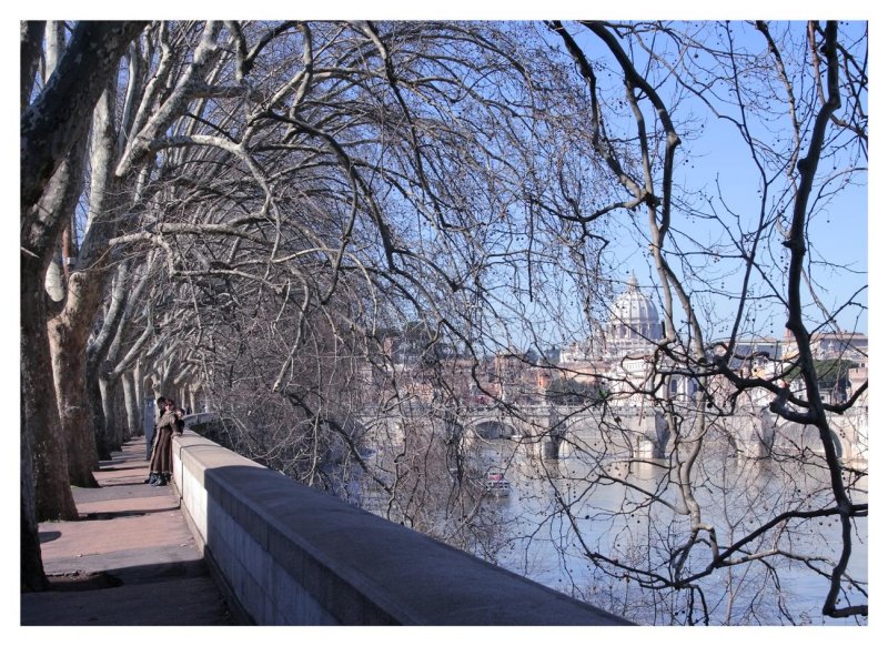 Tevere, Ponte Sant' Angelo, Basilico San Pietro