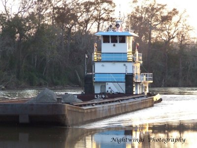 M/V Celina Marie  pushing limestone barge