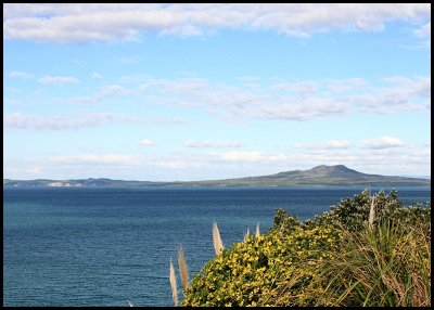 Hauraki Gulf to Rangitoto.jpg