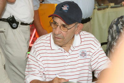 Yogi Berra (208)