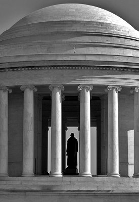 B&W: The Jefferson Memorial
