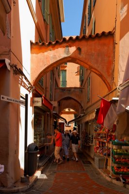 Les ruelles du Rocher