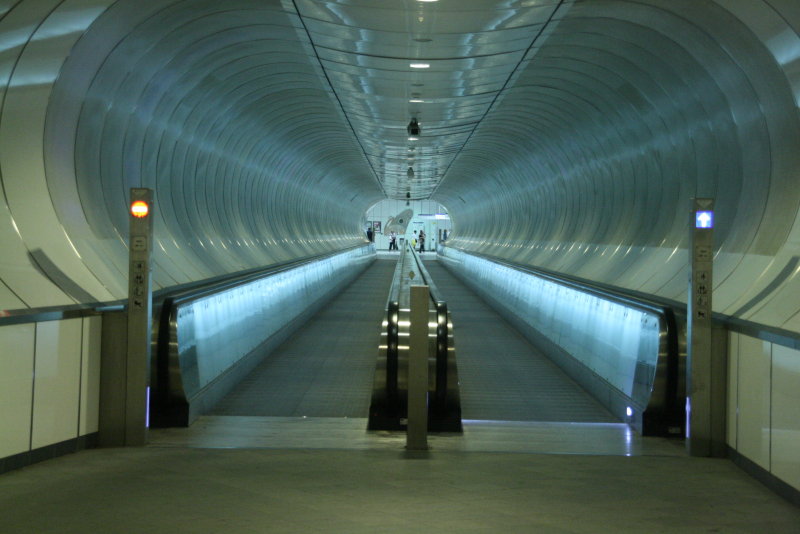 Rotterdam Metro Station Wilhelminaplein