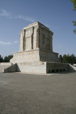 Ferdowsis tombe - de tombe van Ferdowsi