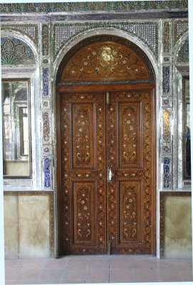 Inlaid door in Gavan Mo-Mok Palace