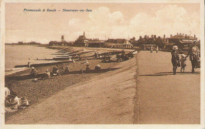 Promenade & Beach