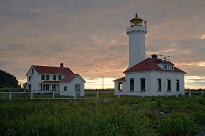 lighthouse-2-upload.jpg