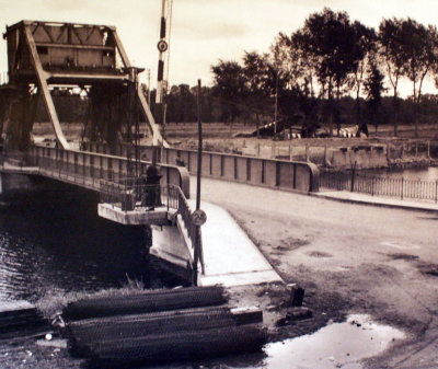 5/18   Photo of Pegasus Bridge dated  June 1944