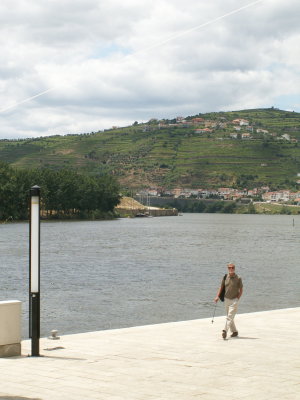 Dick walking from boat
