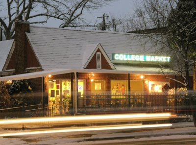 College Market Night Scene with Snow 2007 PC100008.jpg