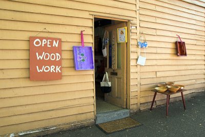 Bric-a-brac shop