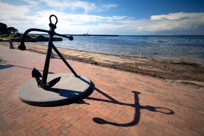 Anchor and shadow