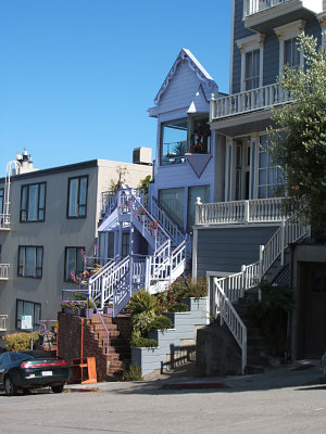 purple house on Union Street