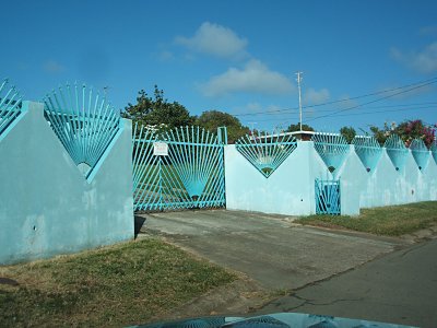 turquoise wall, Puerto Ferro