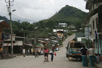 main street of Mindo