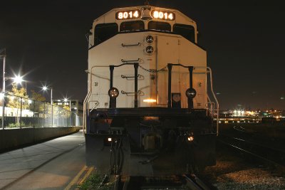 Detail Images: Rocky Mountaineer Rail Tours GP40 with Canadian Safety Cab (ex-CN unit)