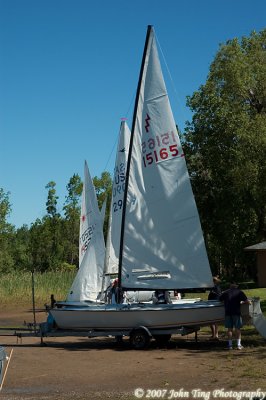 0032 : sail boat