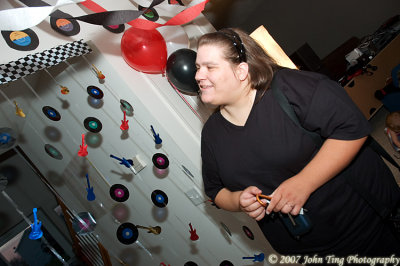 0028 : Checking out the decorations