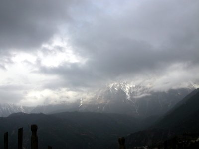 Jade Dragon Snow Mountain approach