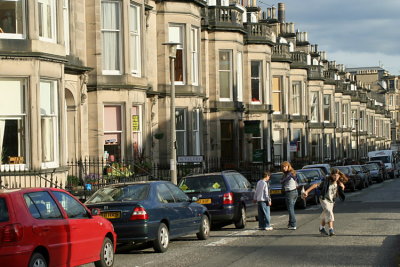 Edinburgh  3865