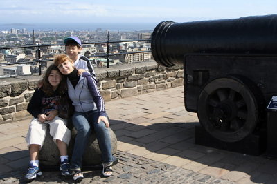 Edinburgh  3975