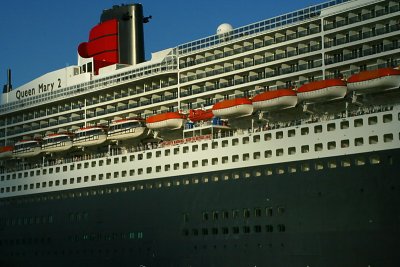 Queen Mary 2