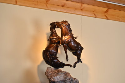 This is the bronze of the famous Russell sculpture of two horses fighting.