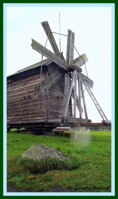 le plus vieux moulin  vent de Russie