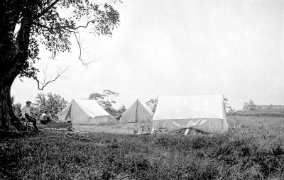 Toronto 1915 Neg Scan 08 Camping