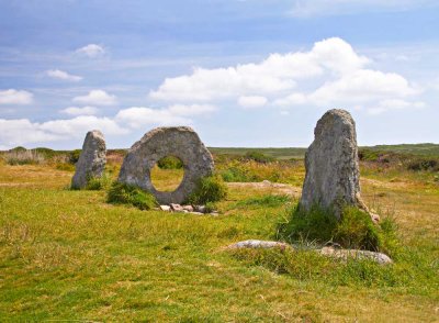 IMG_2725.jpg Men-an tol Megalithic (bronze age) - (Men-an-tol mean stone with a hole in Cornish) - Madron - © A Santillo 2010