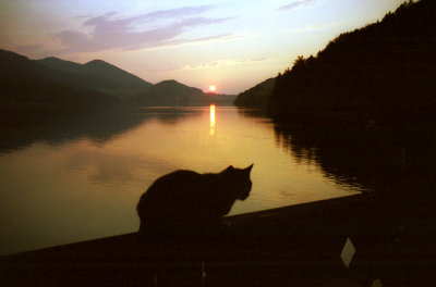 2000 Fuschlsee Sonnenuntergang.jpg