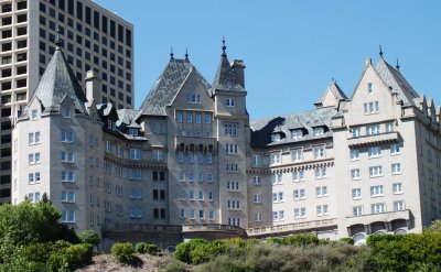 Chateau-looking Fairmont Hotel Macdonald