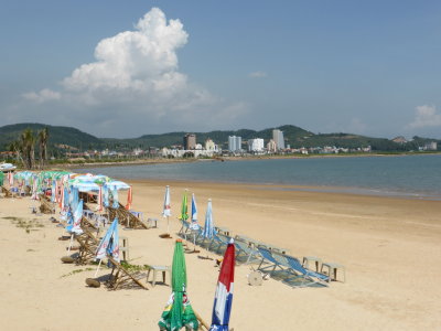 Bai Chay's second beach (at Marina Bay)