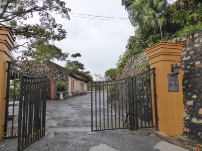 Entrance to King Bao Dai villa, Do Son