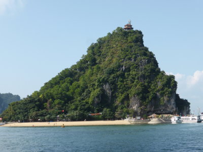 Titov island-Ha Long bay