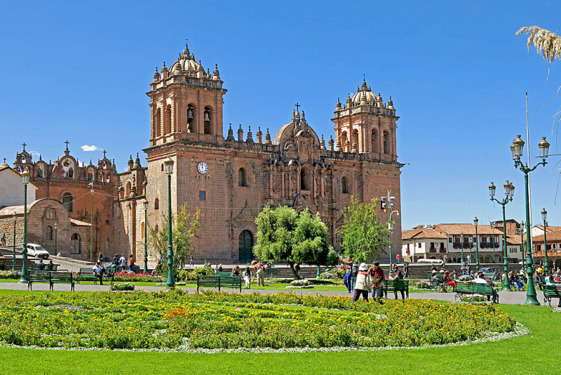 20_Cusco Cathedral.jpg