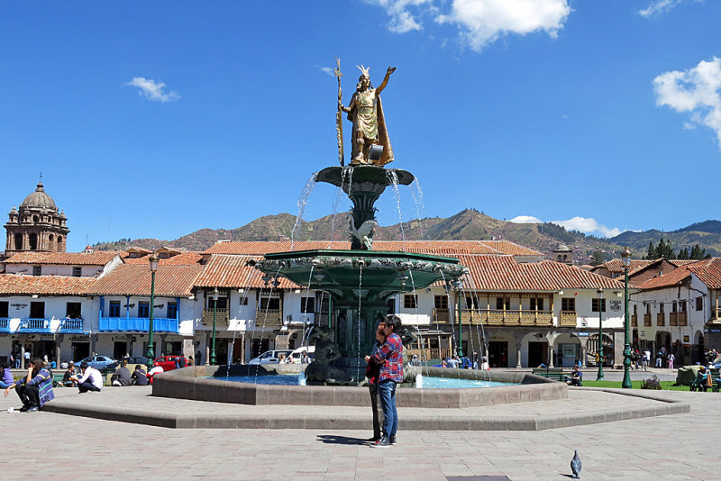 27_Statue of Pachacuti.jpg