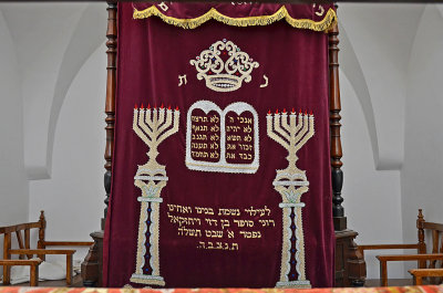 56_4 Sephardi Synagogues.jpg