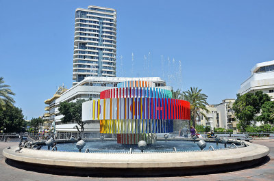 05_Tel Aviv_Dizengoff Fountain.jpg