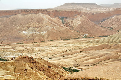 10_Negev Desert viewed from Sde Ramon.jpg