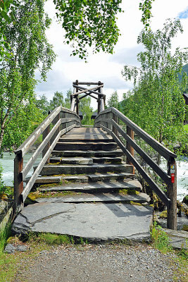 06_An old bridge.jpg