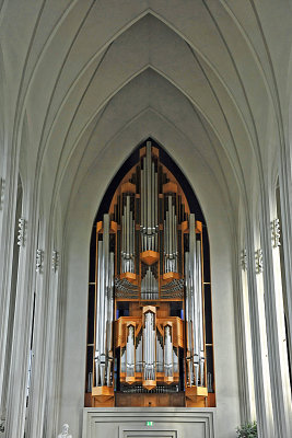 09_The pipe organ.jpg