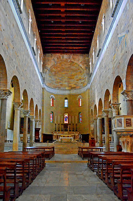 21_Basilica of San Frediano.jpg