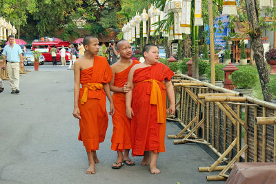 43_Determined to become monks