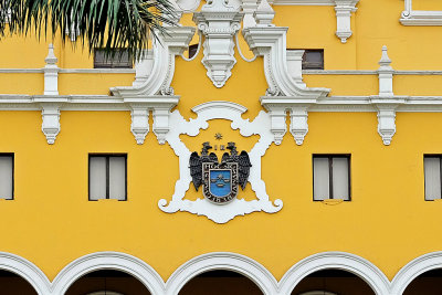 09_Coat of arms of Lima.jpg